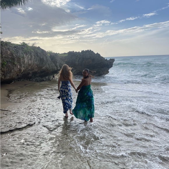 Meet your Posher, Zoe - Picture 1 of 1